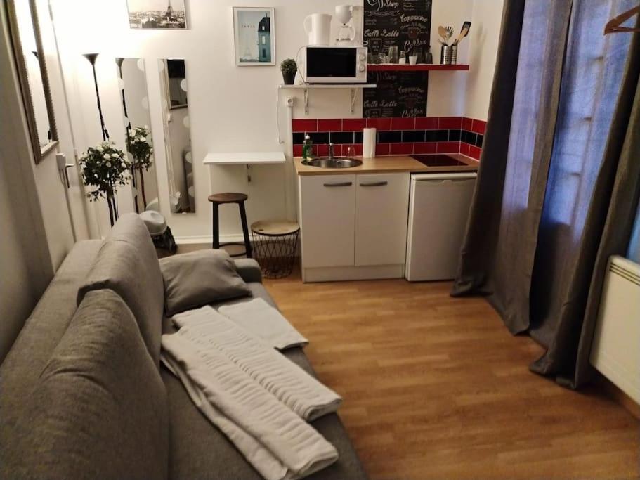 Studio Rue De La Sante Paris Exterior photo